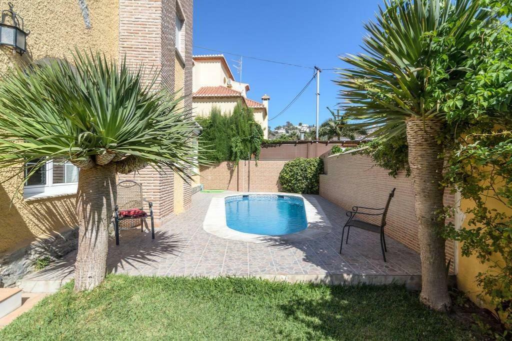 Habitaciones En Casa Centrica Con Piscina Almuñécar المظهر الخارجي الصورة