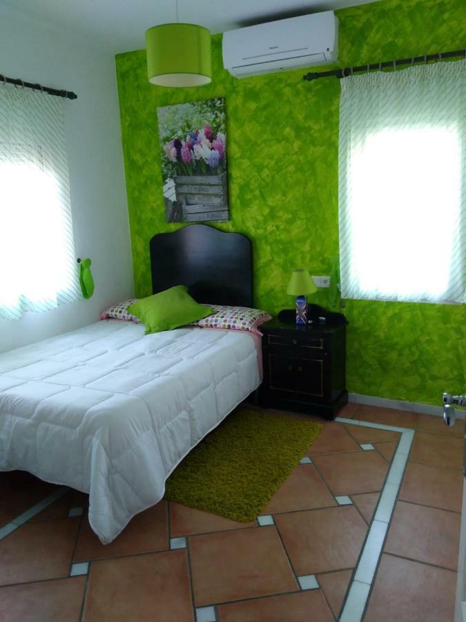 Habitaciones En Casa Centrica Con Piscina Almuñécar المظهر الخارجي الصورة